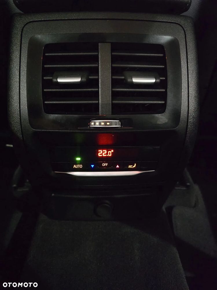 BMW X3 xDrive20d Advantage - 15