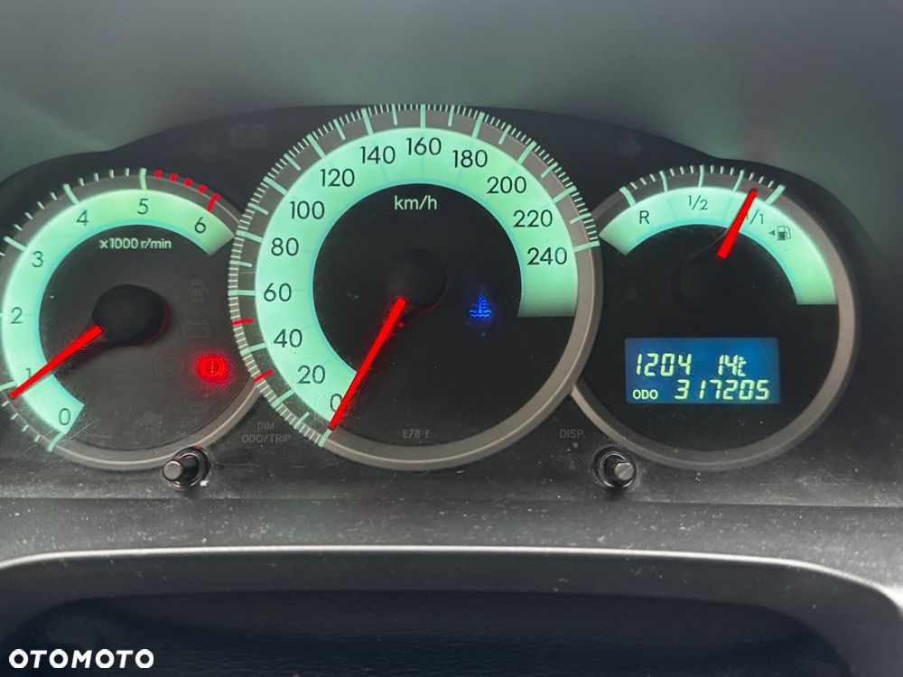Toyota Corolla Verso 2.2 D-4D Premium - 18