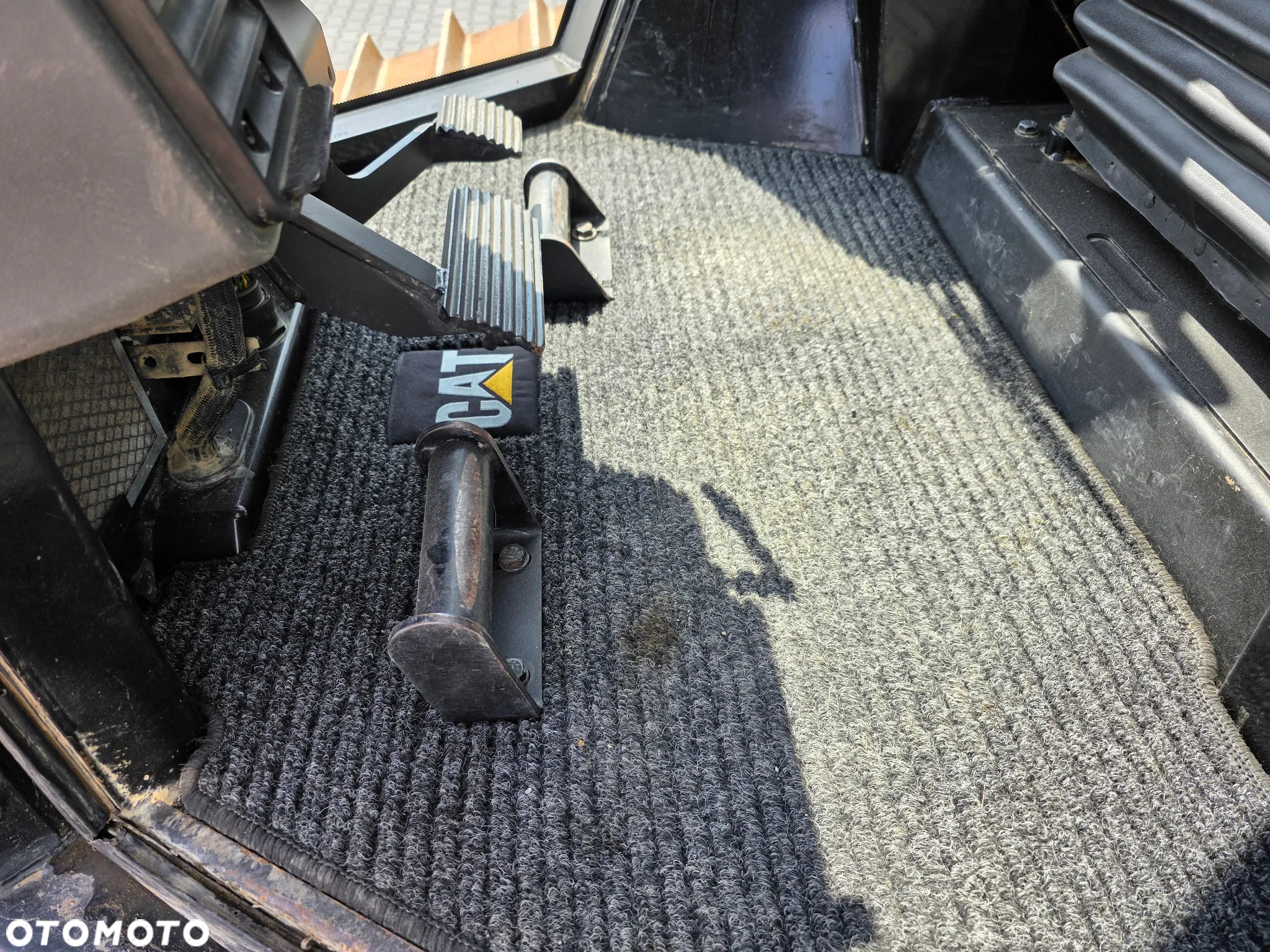 Caterpillar Caterpillar D6N LGP, 2017 ROK, PODWOZIE 80% DOBRE - 33