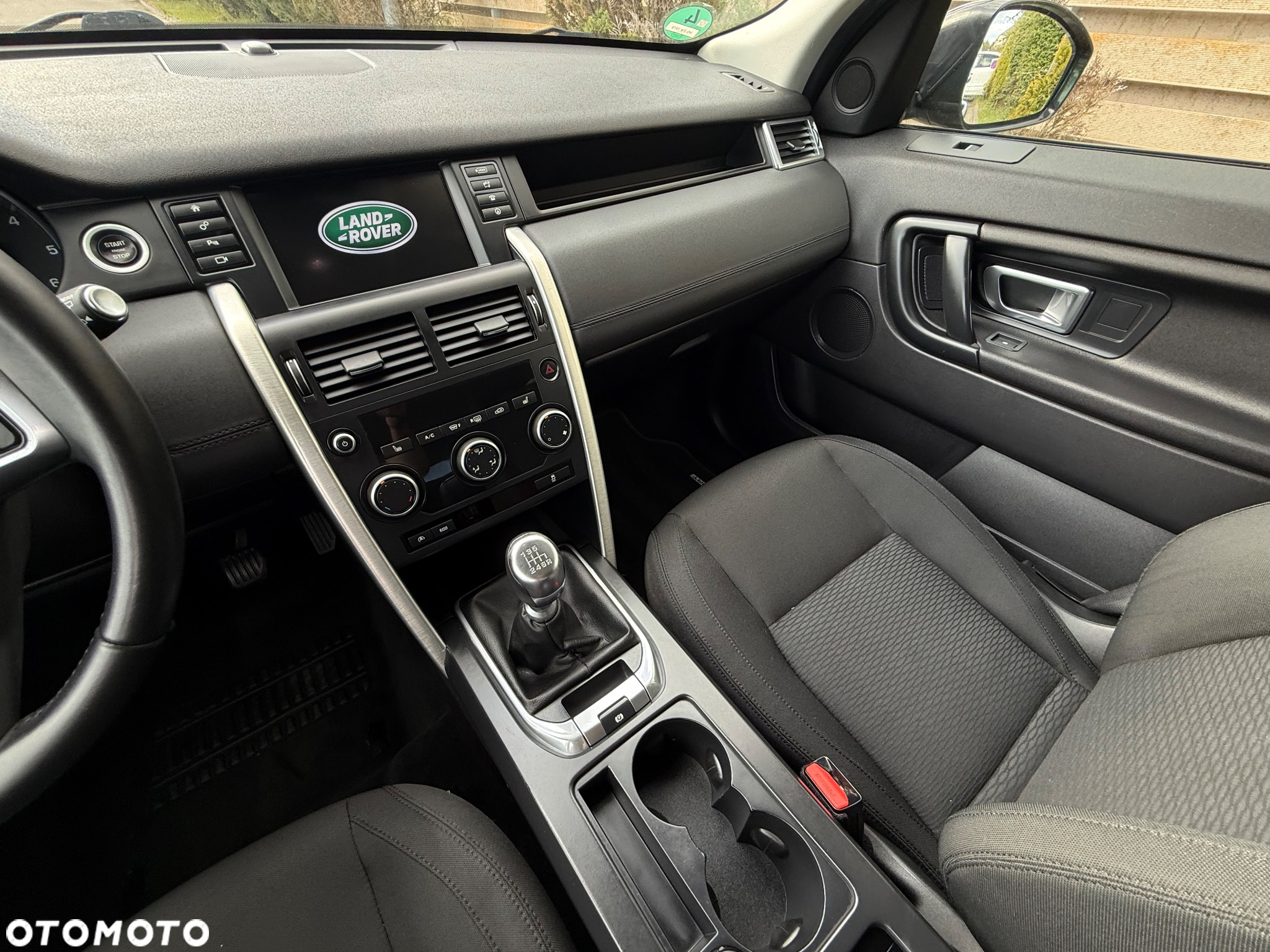 Land Rover Discovery Sport 2.0 D150 S - 16