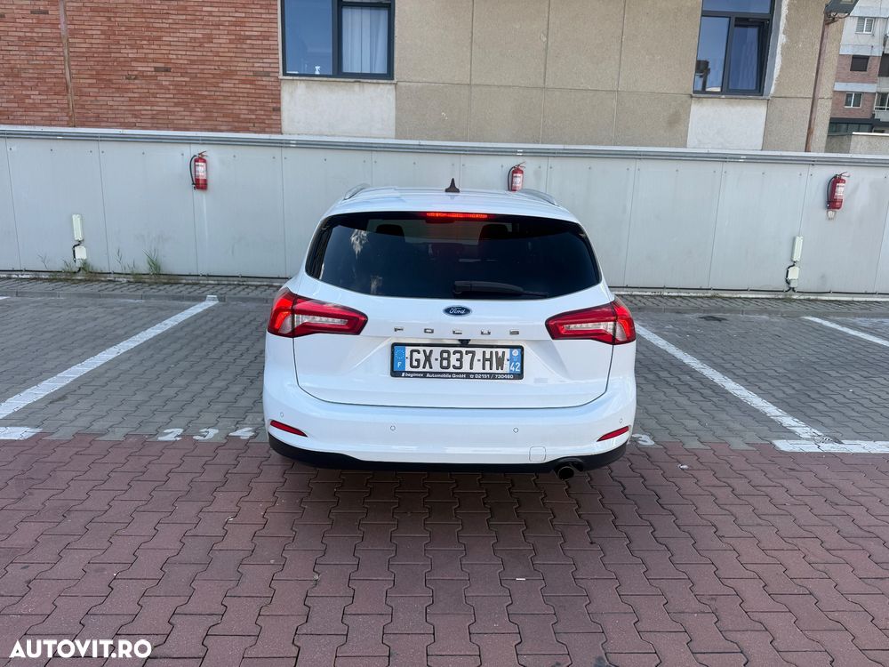 Ford Focus 1.5 EcoBlue Start-Stopp-System Aut. TITANIUM - 11