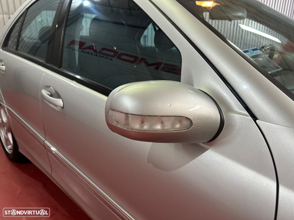 Mercedes-Benz C 180 K Avantgarde Aut. - 25