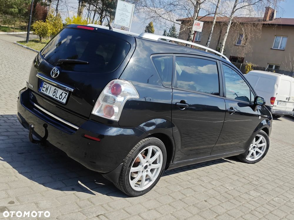 Toyota Corolla Verso 2.2 D-4D DPF Executive - 4