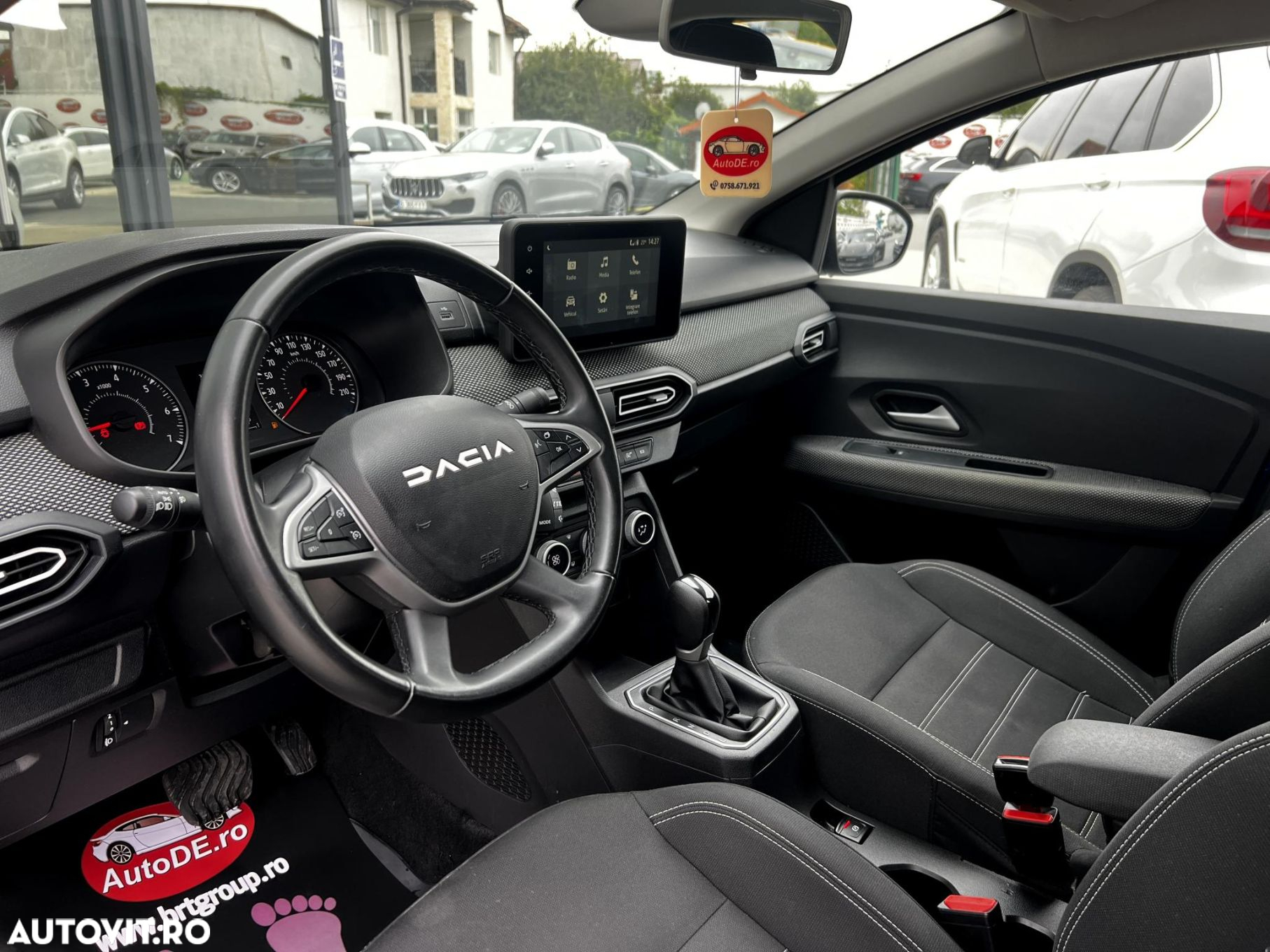 Dacia Logan - 5