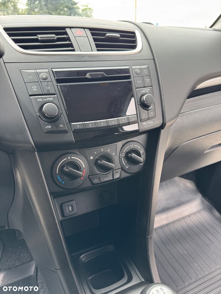 Suzuki Swift 1.2 Premium - 14