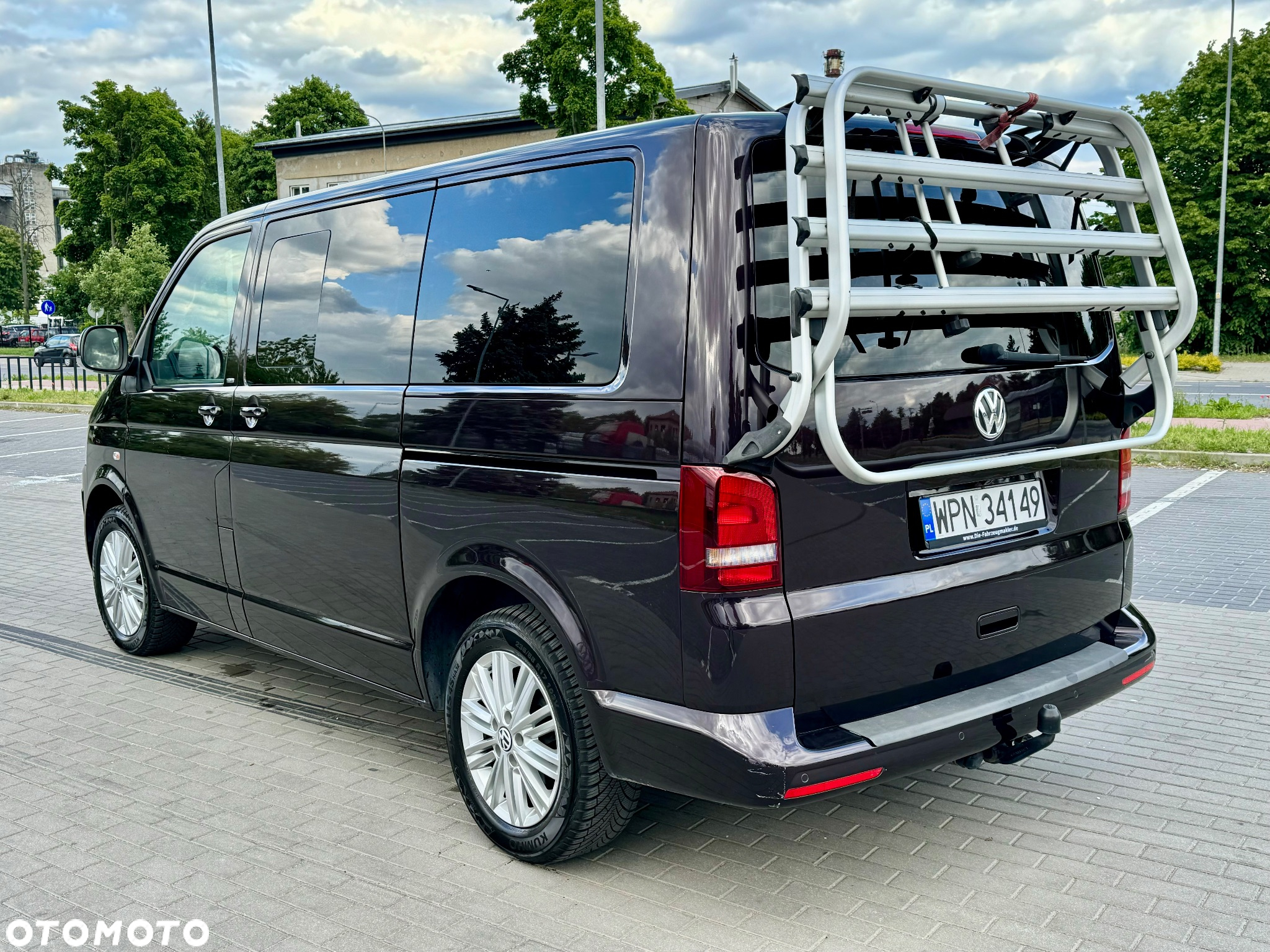 Volkswagen Multivan - 8