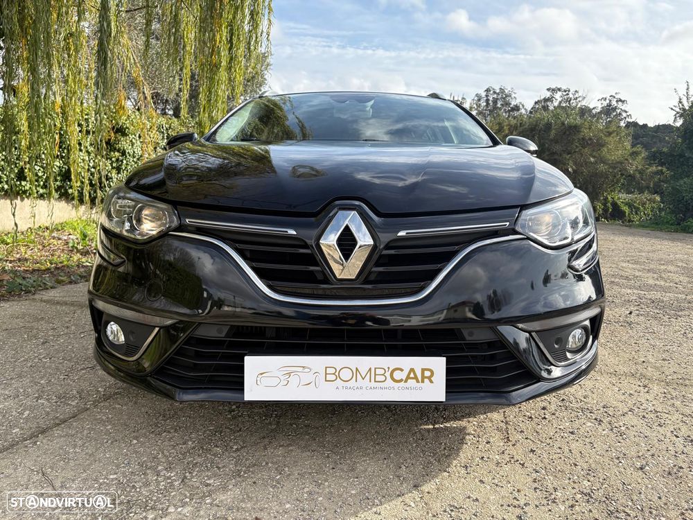 Renault Mégane Sport Tourer ENERGY dCi 110 BUSINESS - 4
