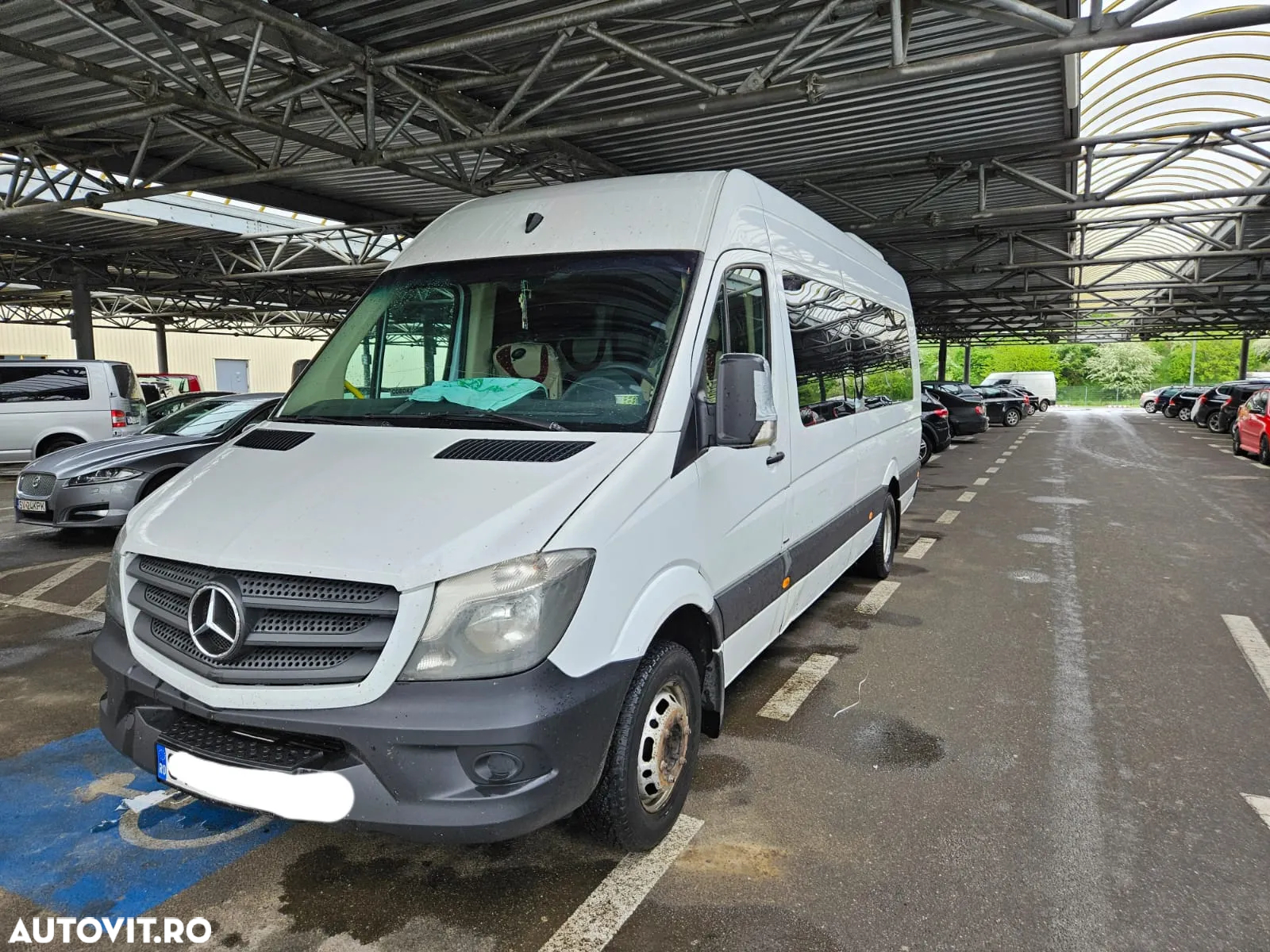 Mercedes-Benz Sprinter - 2