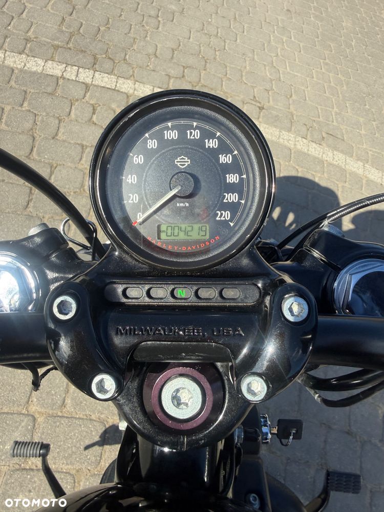 Harley-Davidson Sportster - 17