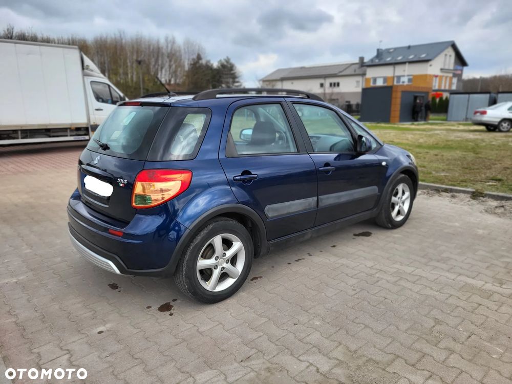 Suzuki SX4 1.6 VVT 4x2 Comfort - 5