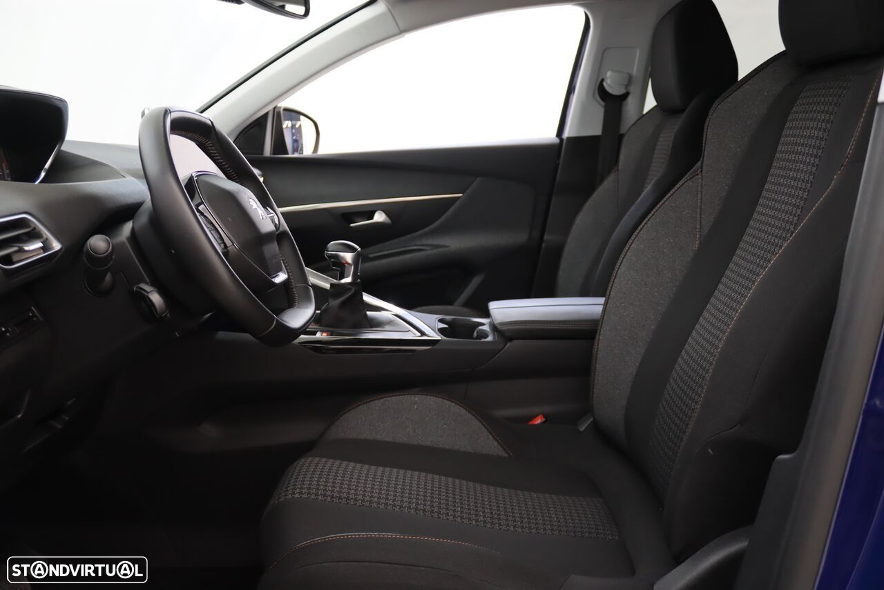 Peugeot 3008 1.5 BlueHDi Active - 4
