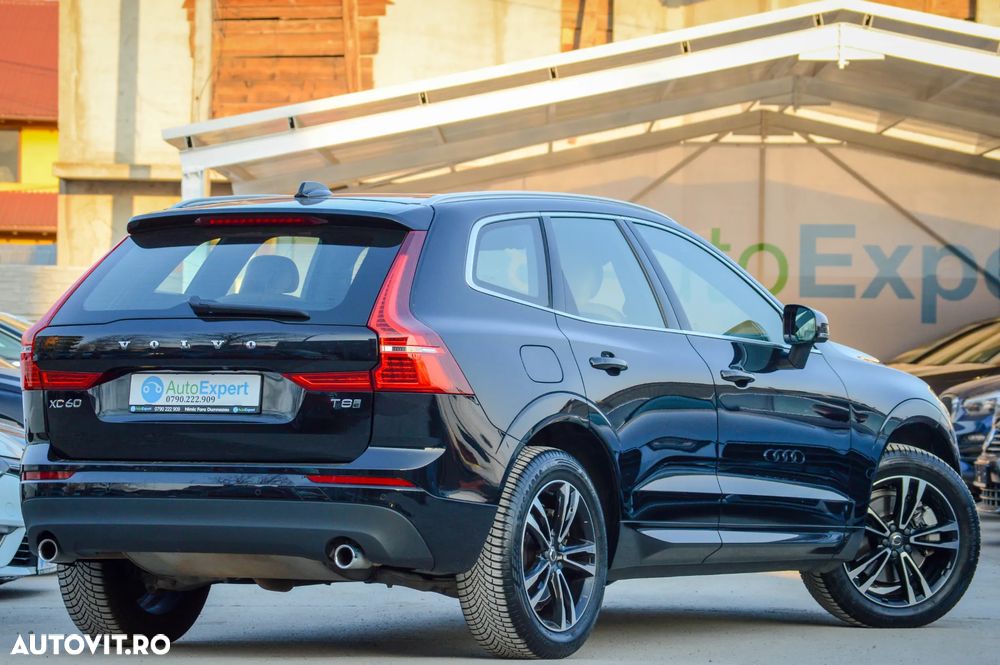 Volvo XC 60 Recharge T8 Twin Engine eAWD Inscription - 11