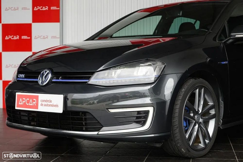 VW Golf 1.4 GTE Plug-In-Hybrid DSG - 13