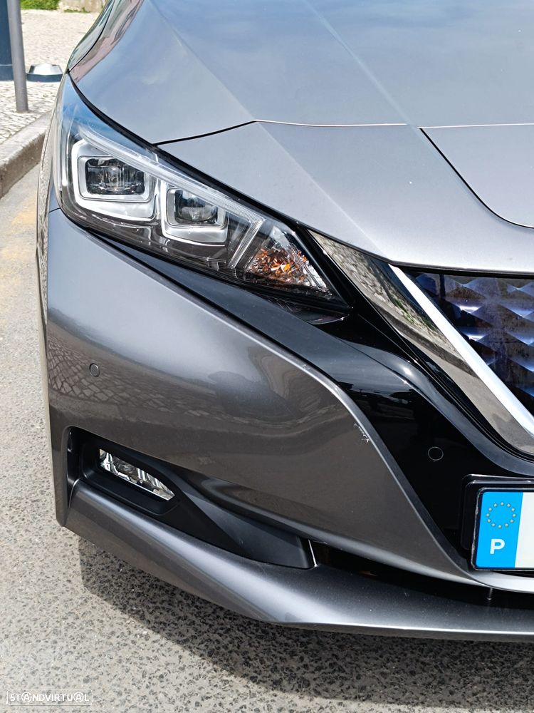 Nissan Leaf 40 kWh Tekna - 1