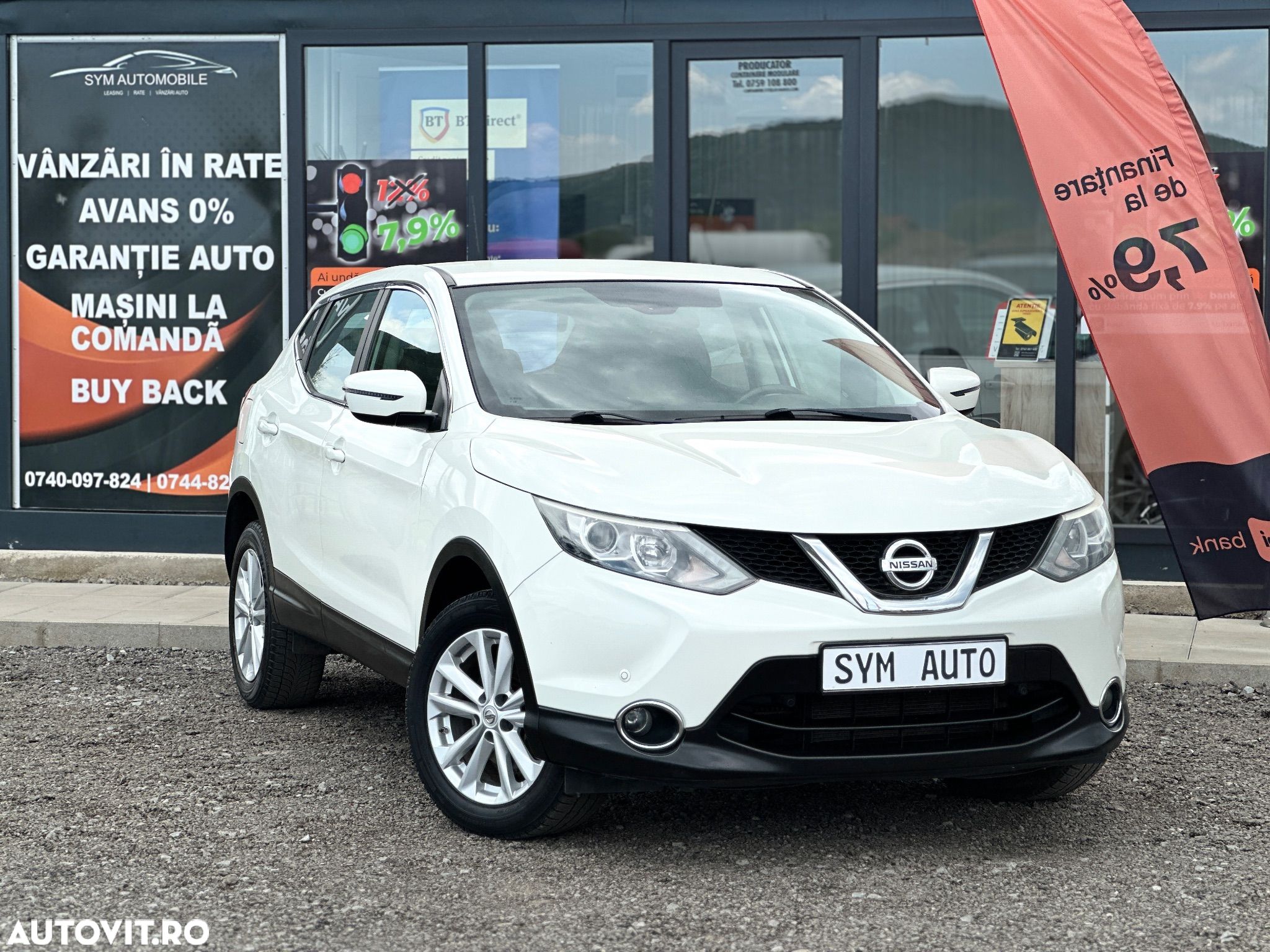 Nissan Qashqai 1.2 DIG-T N-Vision - 1
