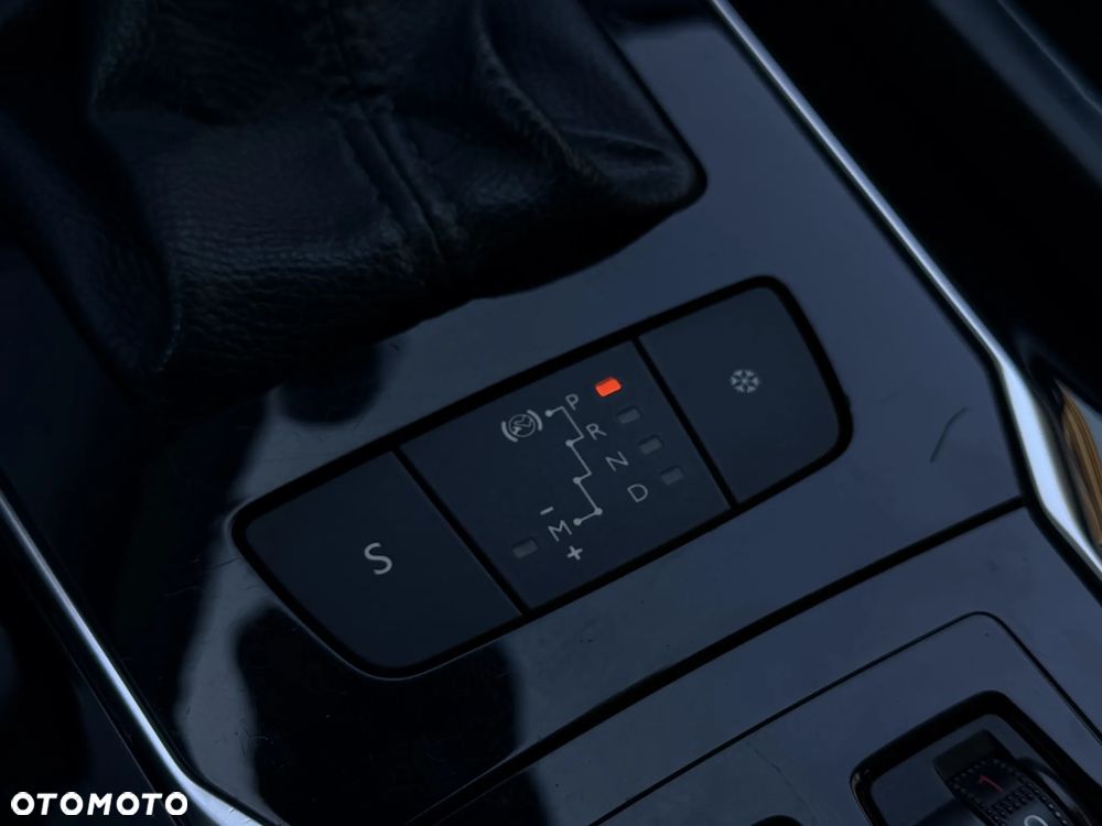 Peugeot 508 RXH BlueHDi 180 EAT6 Stop&Start - 15