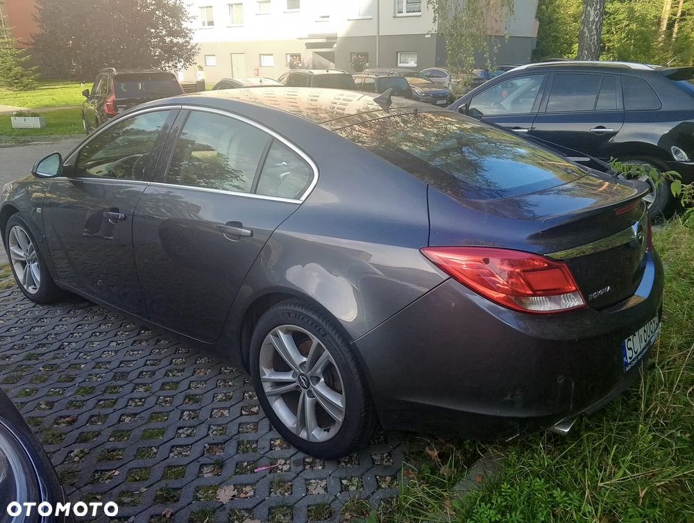 Opel Insignia - 8