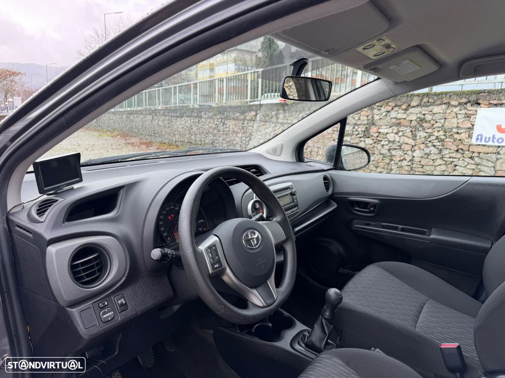 Toyota Yaris 1.0 VVT-i Comfort+AC - 7