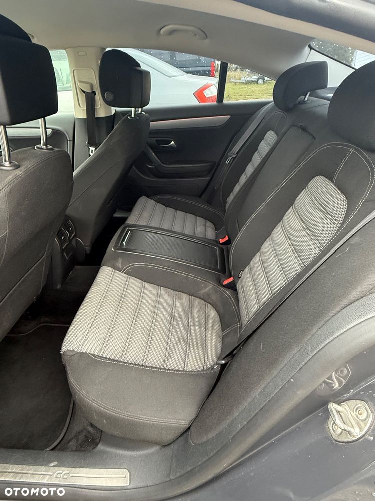 Volkswagen Passat CC 1.8 TSI - 17