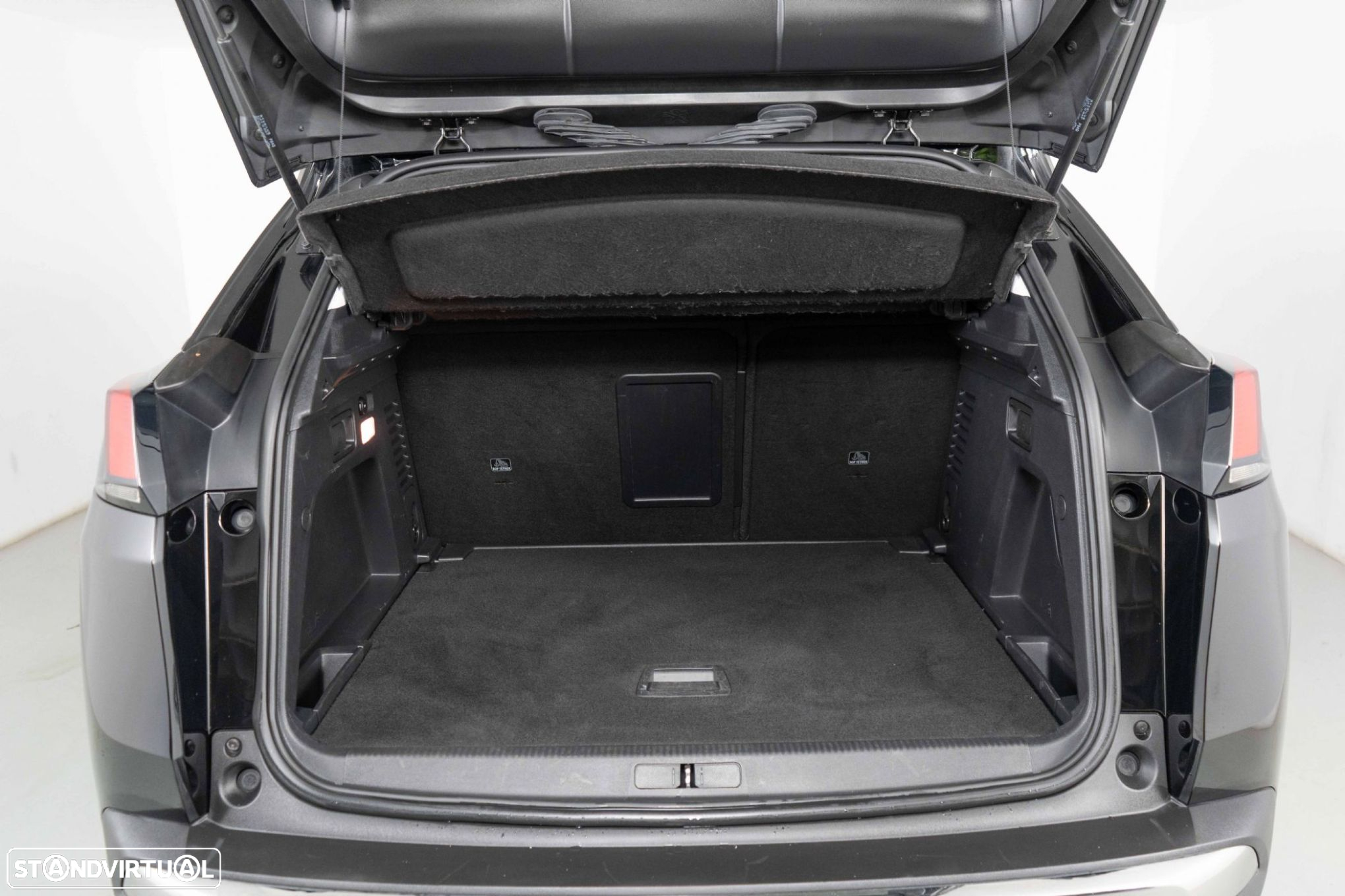 Peugeot 3008 1.2 PureTech Active - 12