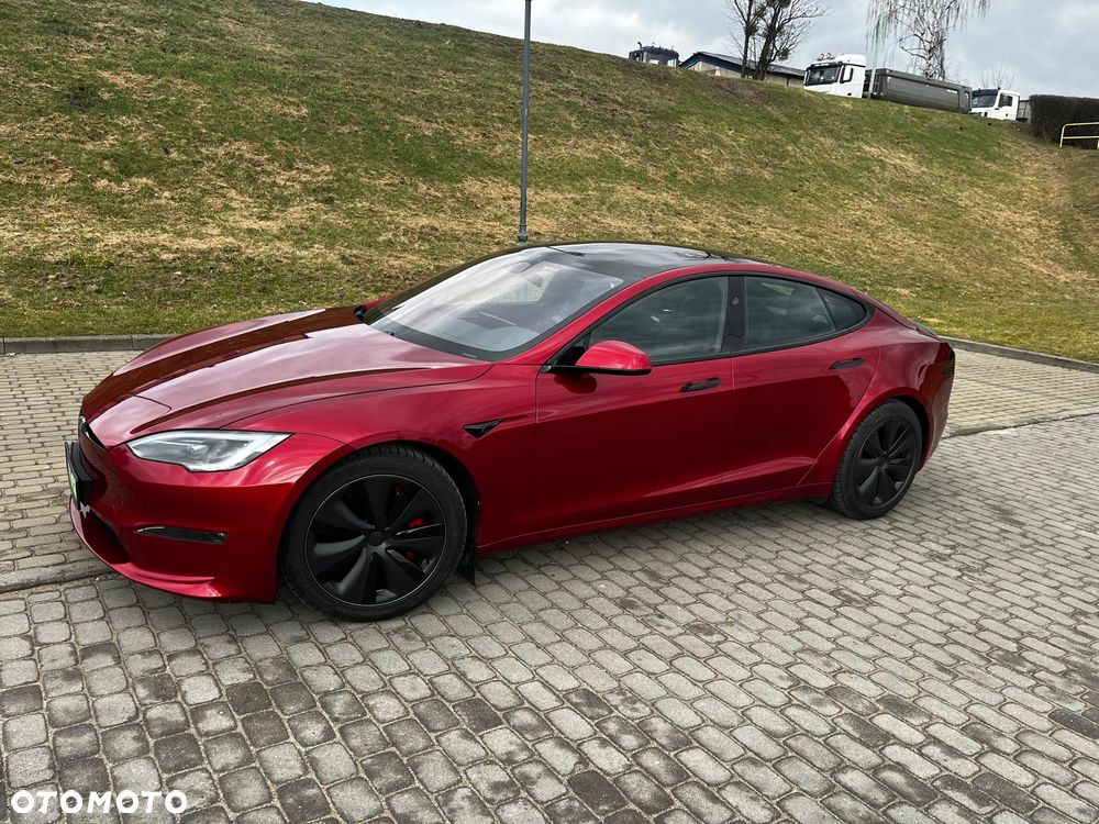 Tesla Model S - 1