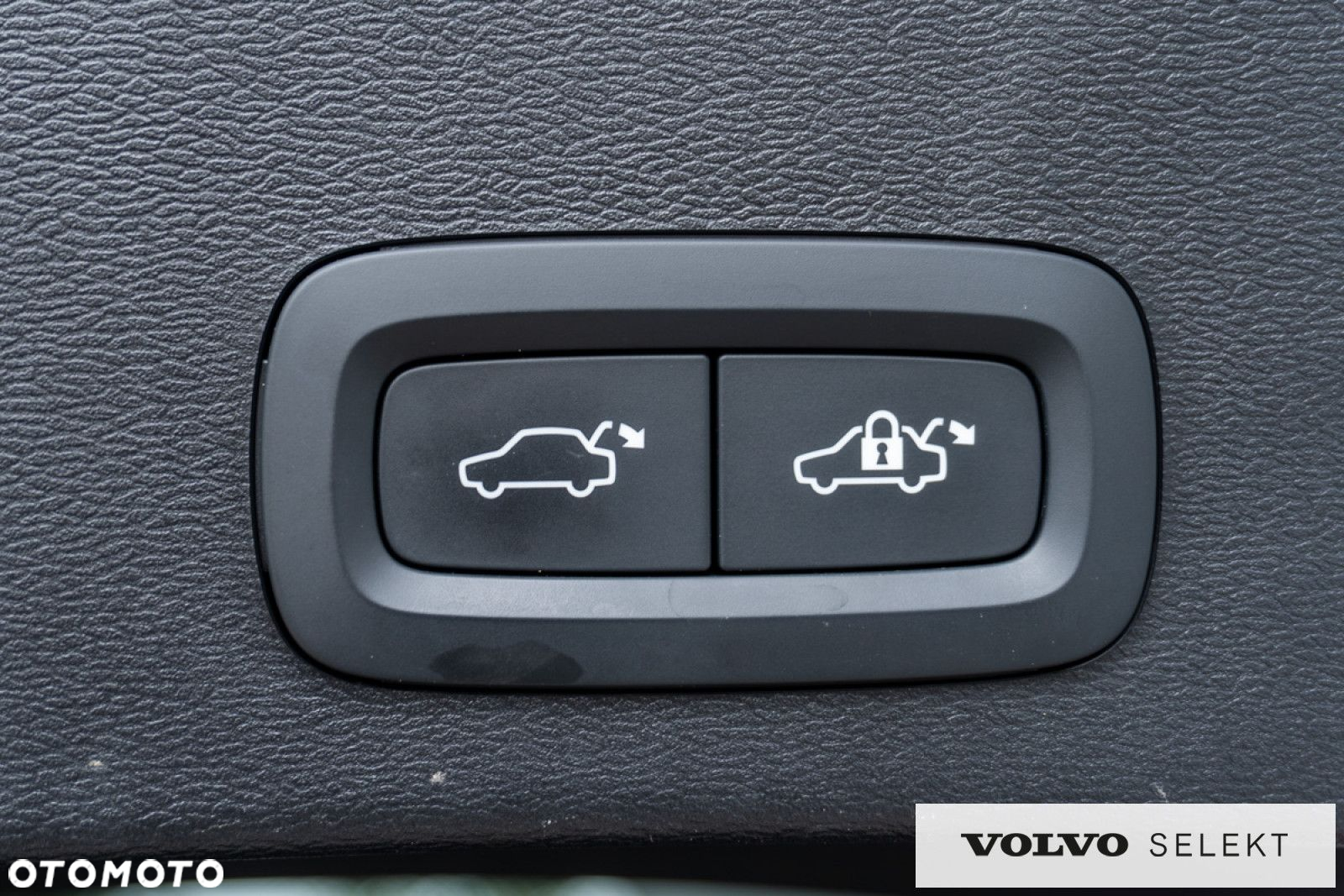 Volvo XC 40 - 23