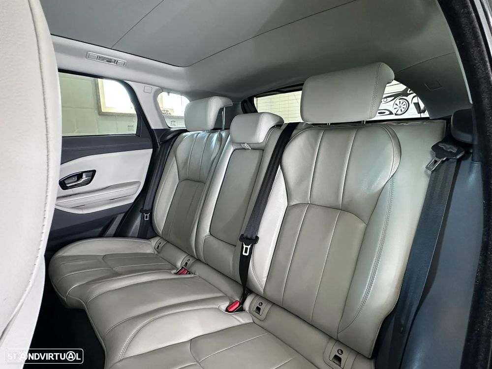 Land Rover Range Rover Evoque 2.0 eD4 SE Dynamic - 12