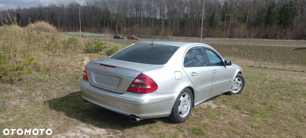 Mercedes-Benz Klasa E 200 Kompressor Automatik Avantgarde - 13