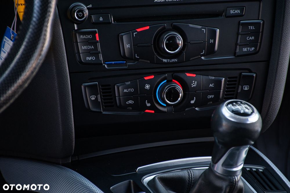 Audi A4 Avant 2.0 TDI DPF quattro Ambition - 28