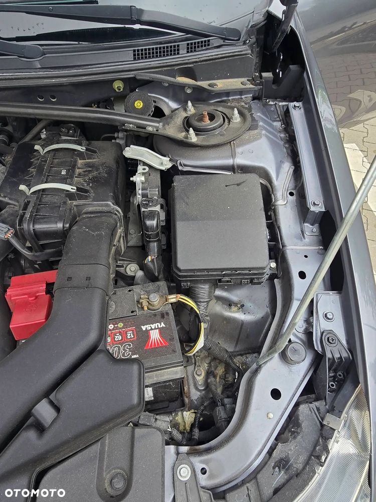 Mitsubishi Lancer 1.8 Intense - 29