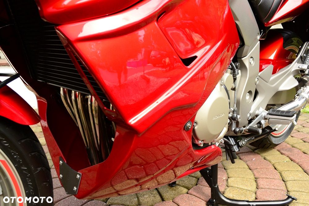 Honda CBF - 37