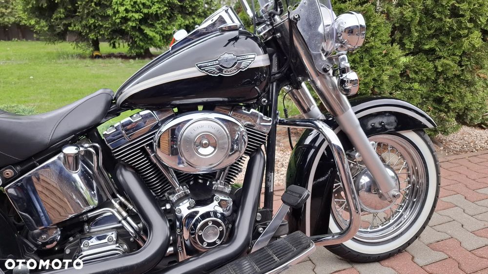 Harley-Davidson Softail Heritage Classic - 13