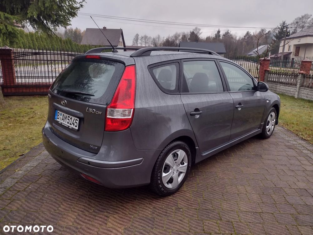 Hyundai i30 i30cw 1.4 blue Comfort - 4