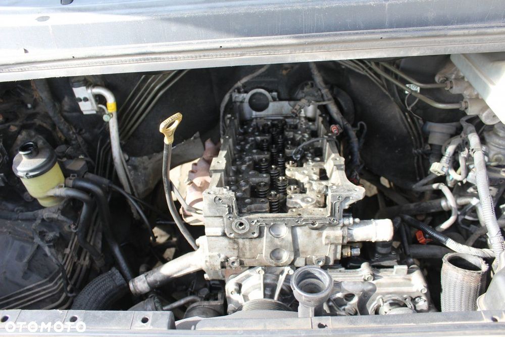 Hyundai H1 2009 2.5CRDI D4CB (MASKA, ZDERZAK, LAMPA, BŁOTNIK, DRZWI, SZYBA, FOTEL) - 7