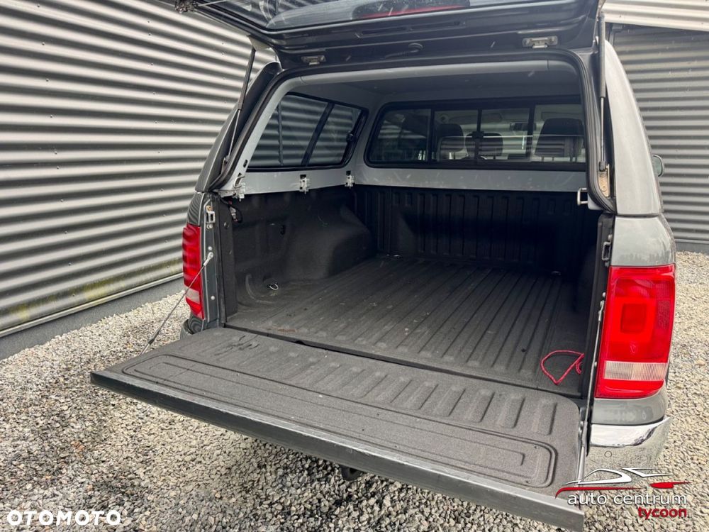 Volkswagen Amarok - 31