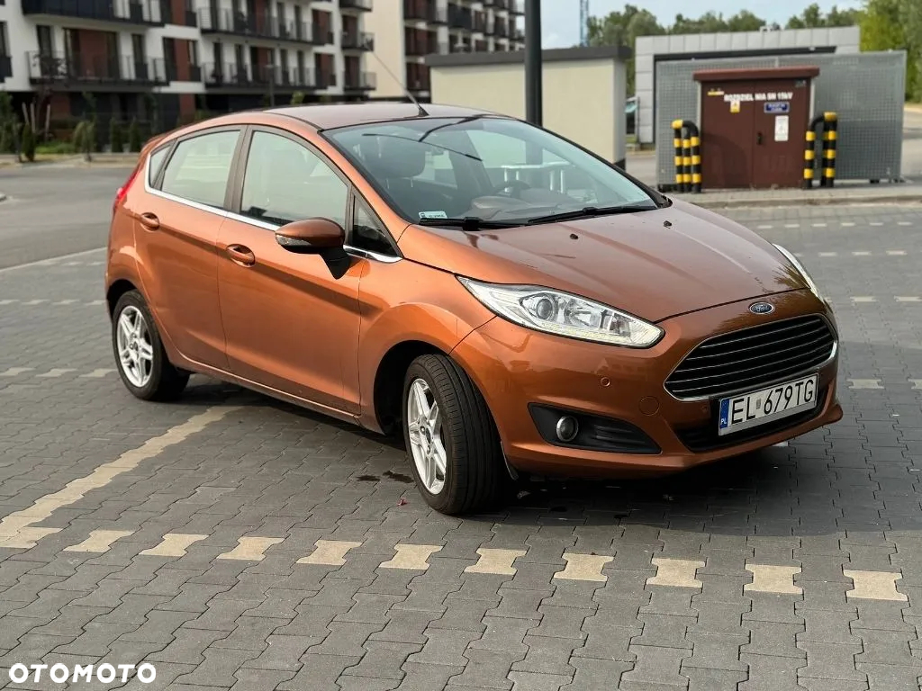 Ford Fiesta - 2