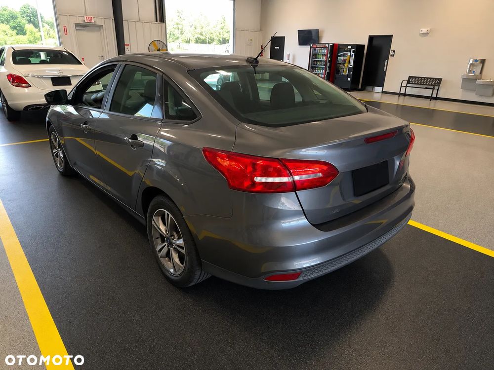 Ford Focus 1.5 EcoBoost Start-Stopp-System Titanium - 7