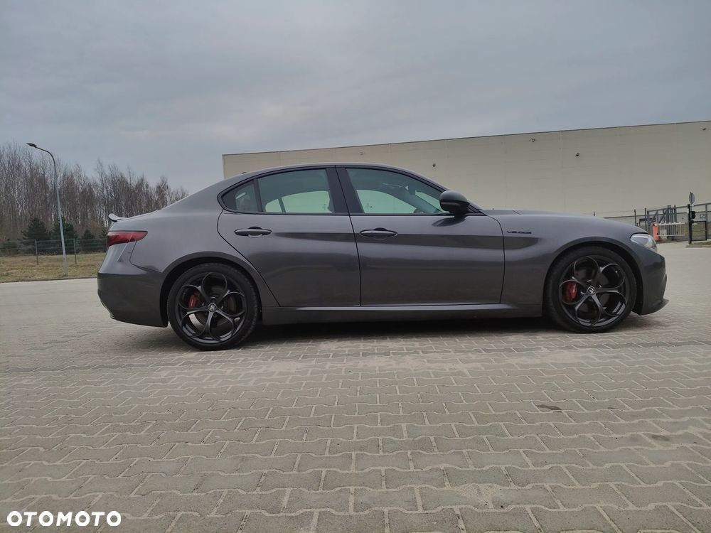 Alfa Romeo Giulia 2.0 Turbo Veloce Q4 - 4