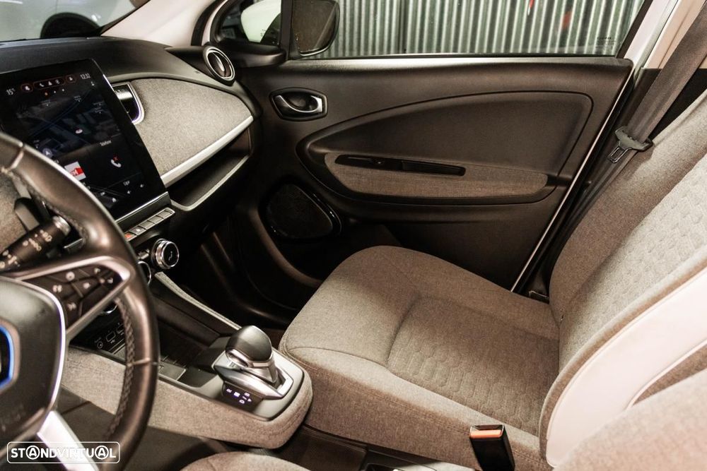 Renault Zoe (c/ Bateria) Intens 50 - 35
