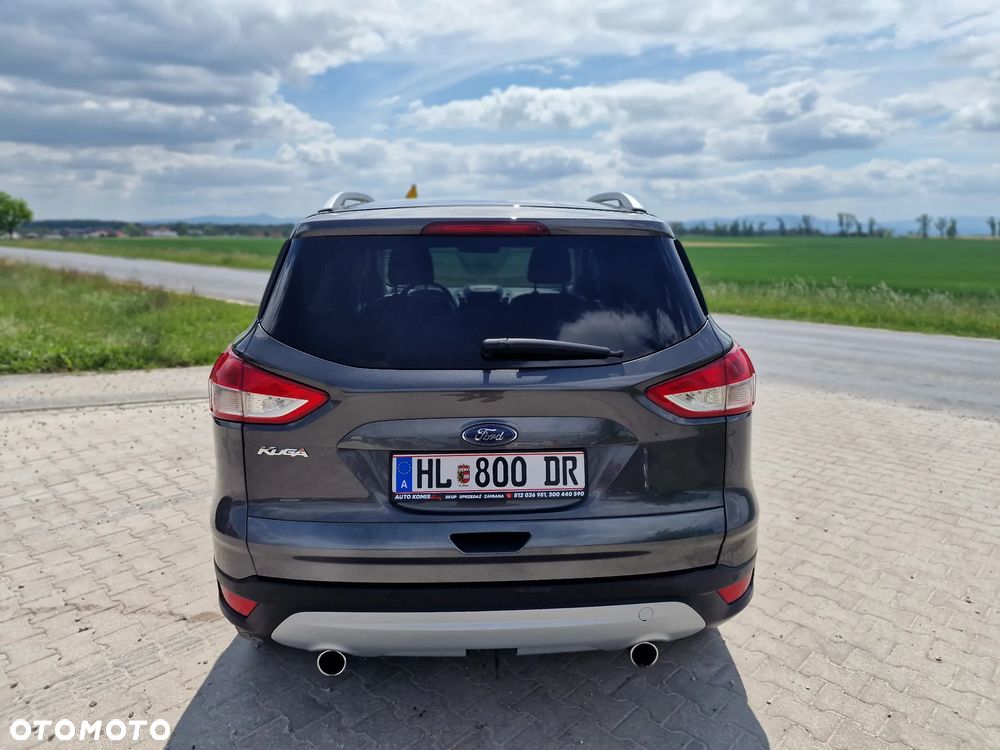 Ford Kuga 2.0 TDCi 4x4 Titanium - 11