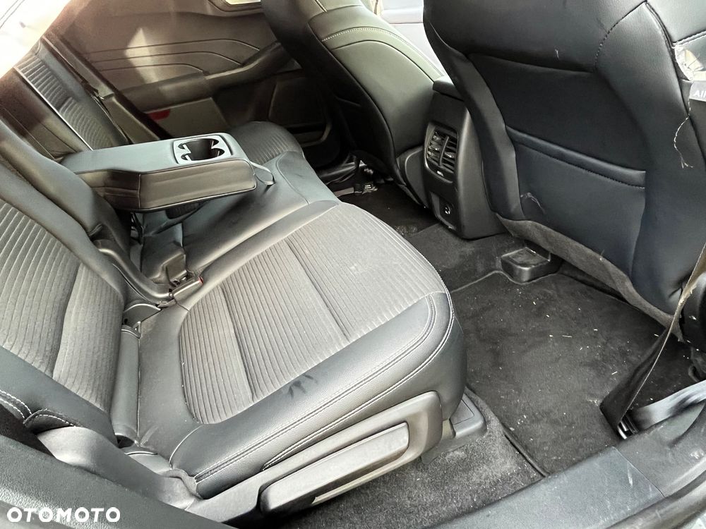 Ford Kuga 2.5 Duratec PHEV TITANIUM - 19