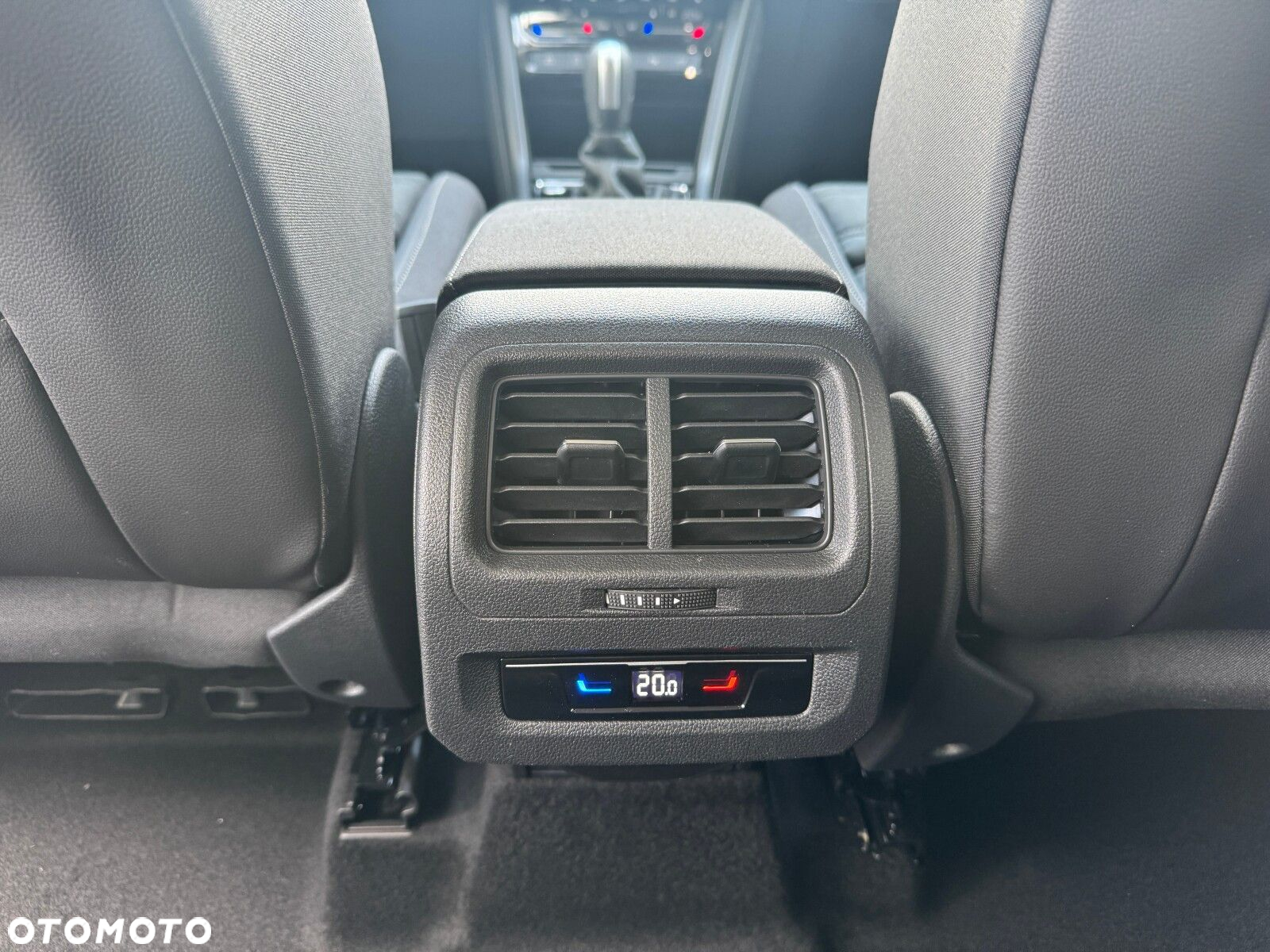 Volkswagen Touran 1.5 TSI EVO Highline DSG - 21