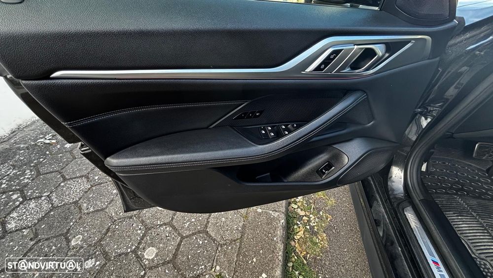 BMW i4 eDrive40 Pack Desportivo M - 8