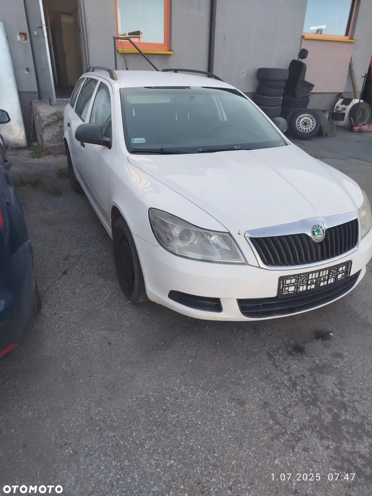 Škoda OCTAVIA PREMIA - 3