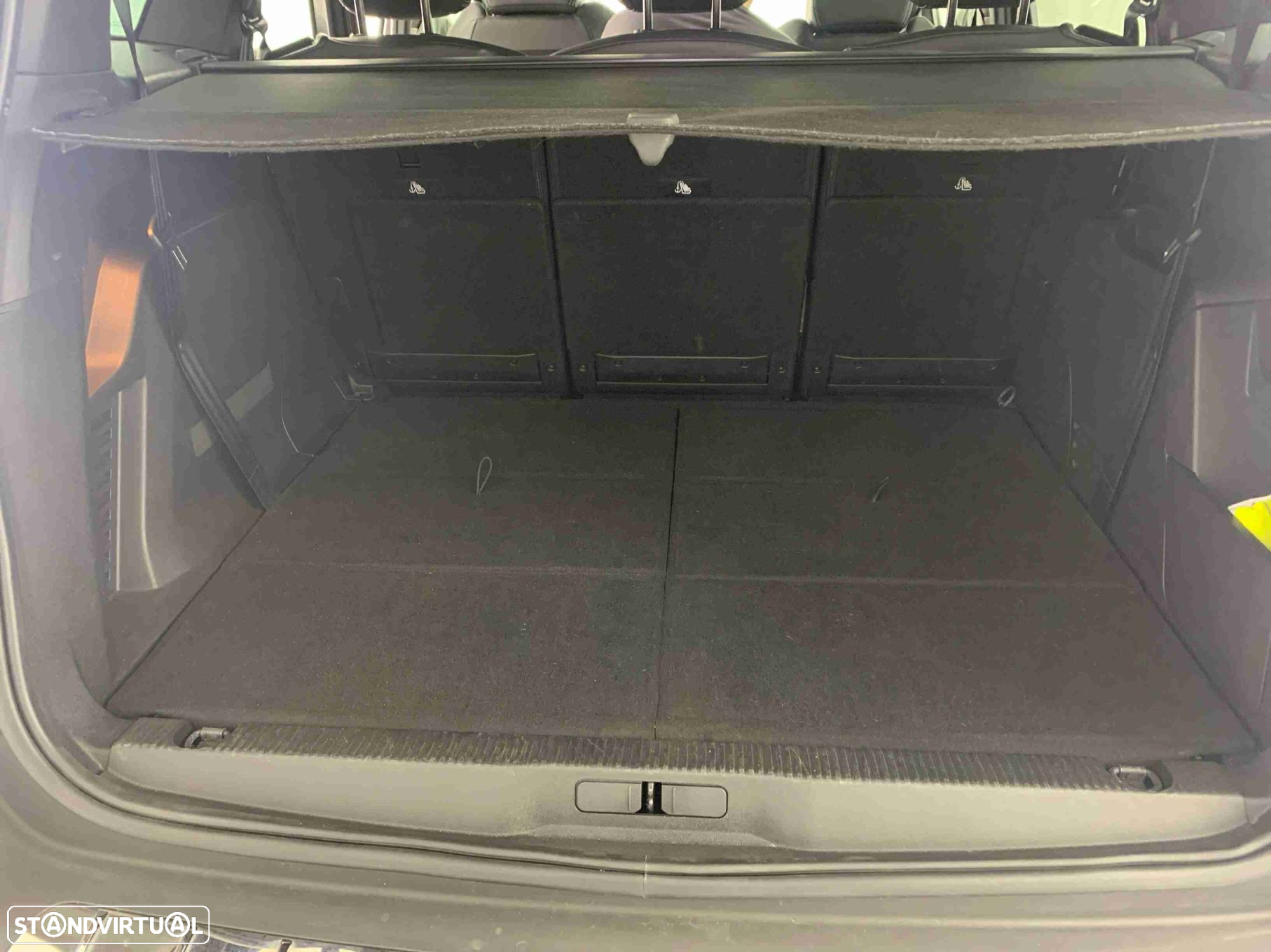 Peugeot 5008 1.5 BlueHDi Allure Pack EAT8 - 13