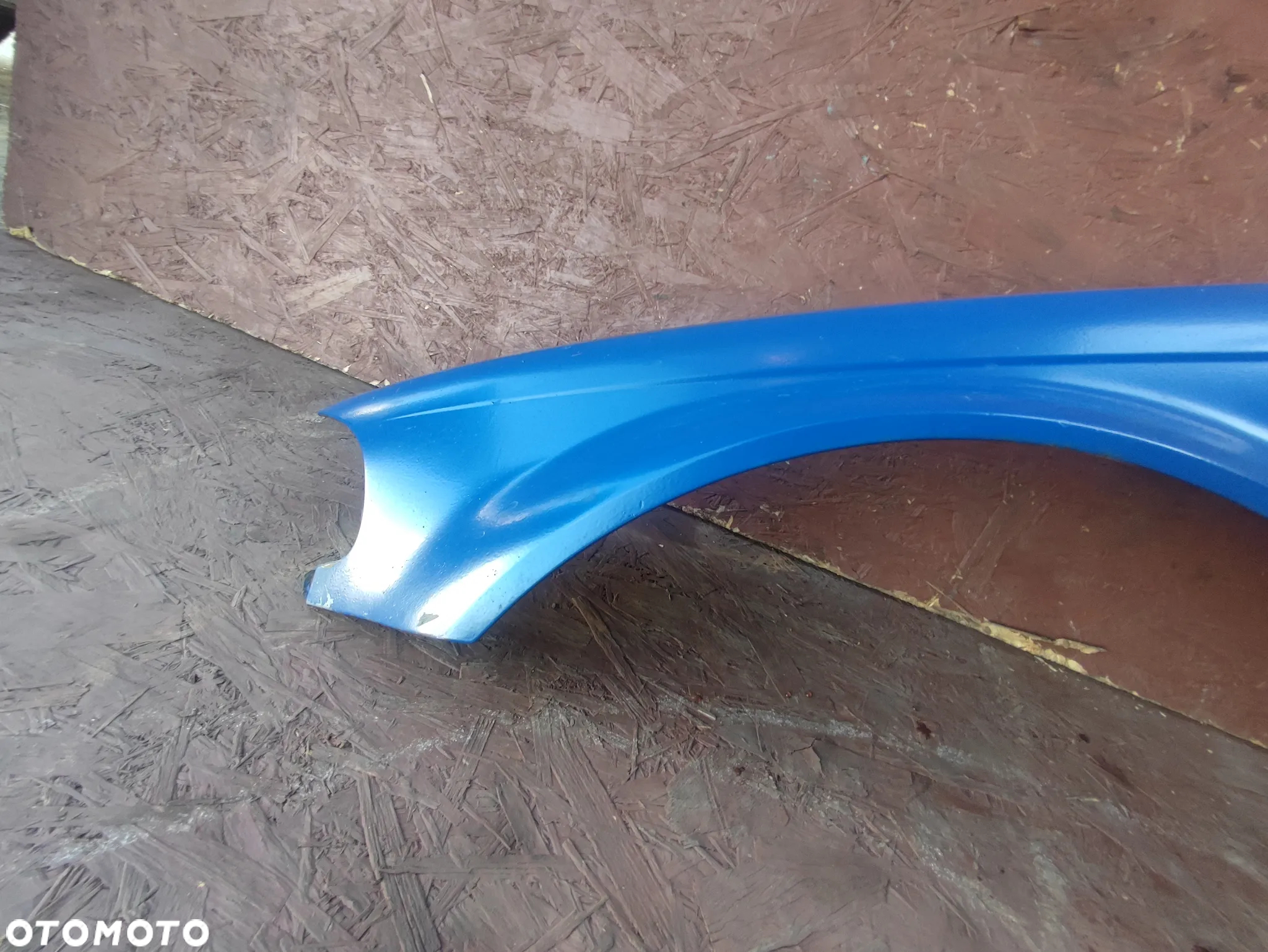 BMW E46 COUPE / CABRIO PRZED-LIFT BŁOTNIK PRZEDNI LEWY PROSTY DRUGI LAKIER O NR. 41 35 8 241 439 OEM W DOBRYM STANIE - 4