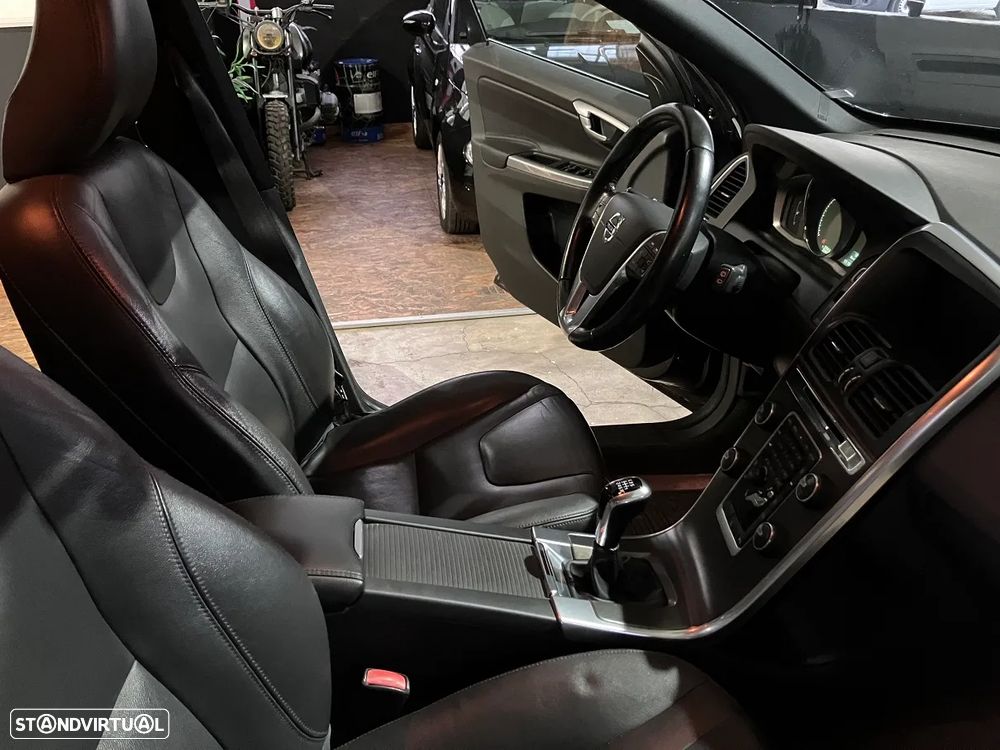 Volvo XC 60 2.0 D4 Summum - 21