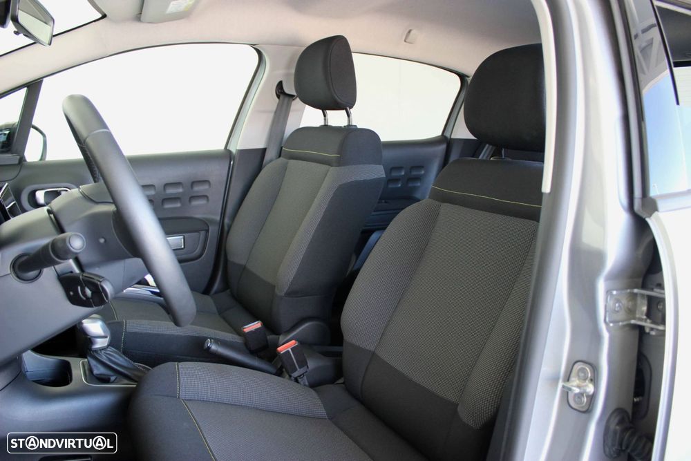 Citroën C3 1.2 PureTech Shine EAT6 - 32