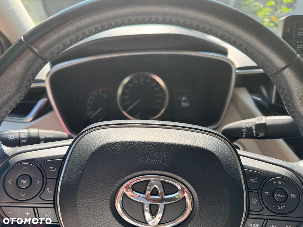 Toyota Corolla 1.8 Hybrid Comfort - 23