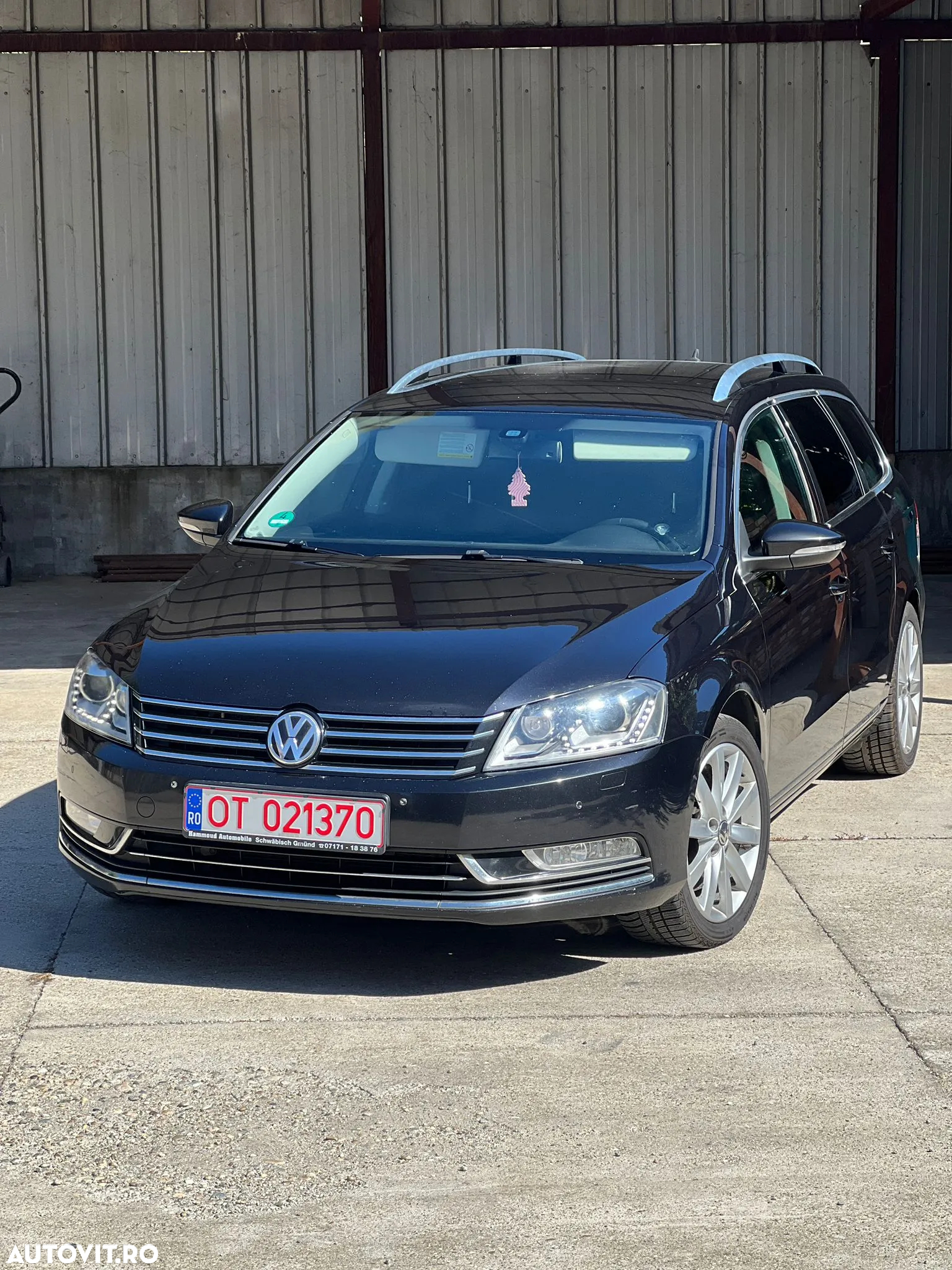 Volkswagen Passat Variant 2.0 TDI DPF DSG Highline - 3